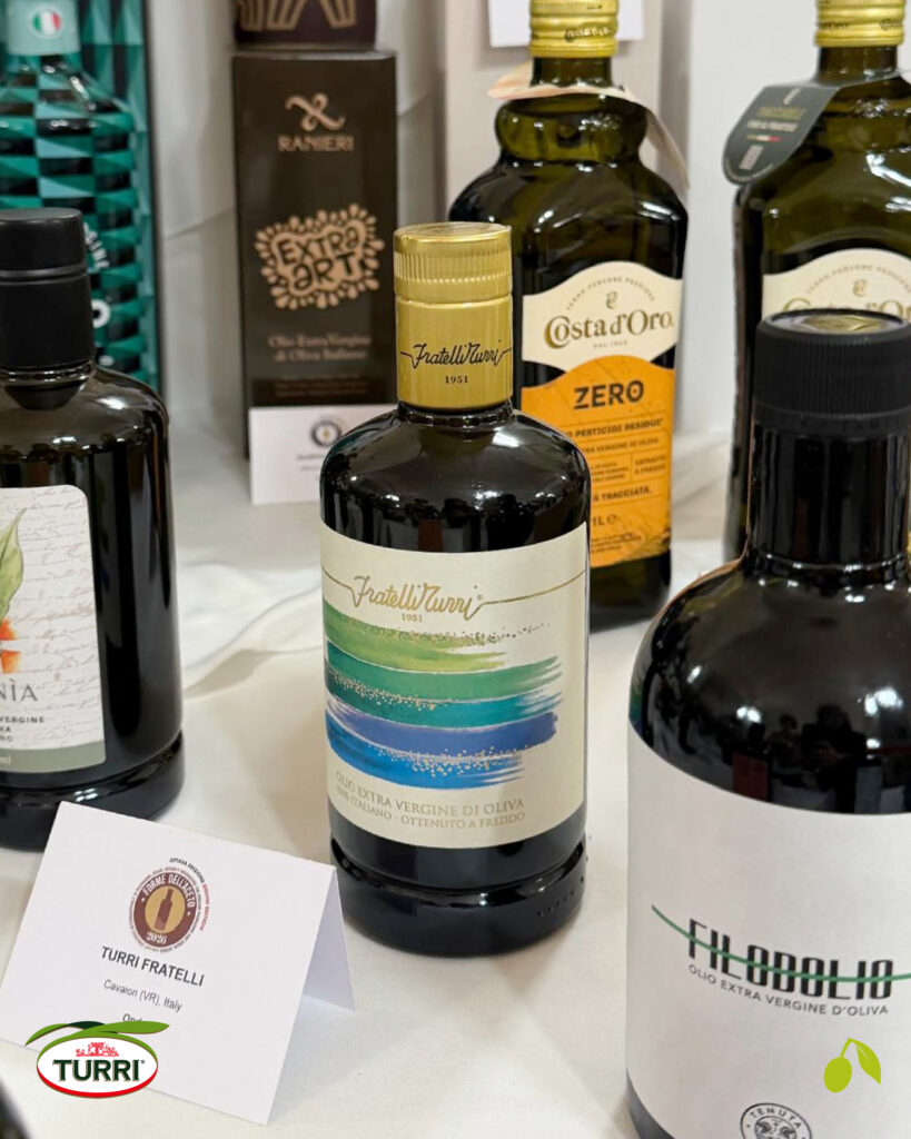 Olio Turri linea "Onde"